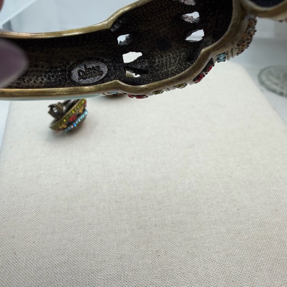 Joan Rivers Turquoise and Multicolor Bracelet Set with clip earrings - Picture 4 of 4